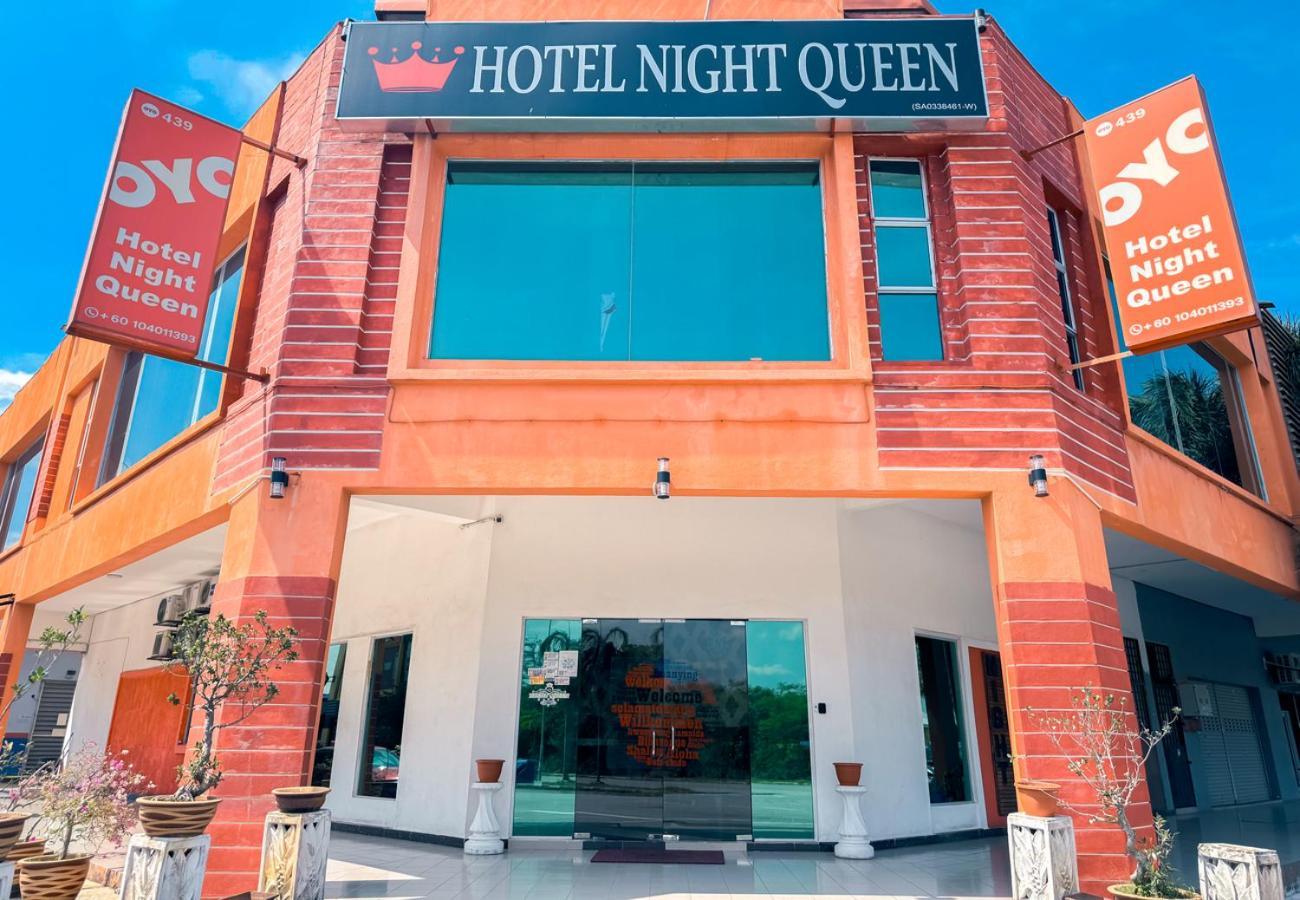 Night Queen Hotel Sepang Exterior photo